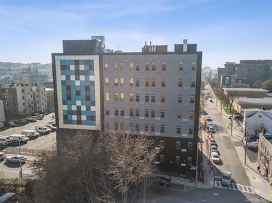 70 Ashburton Ave unit 3E, Yonkers, NY 10701 - photo 3