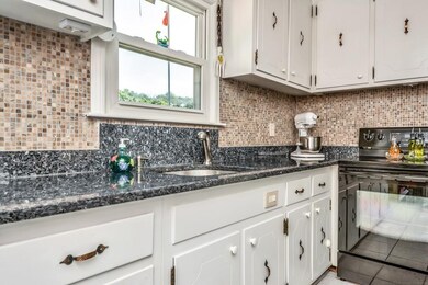 33 Endicott Dr, Westborough, MA 01581 - photo 6