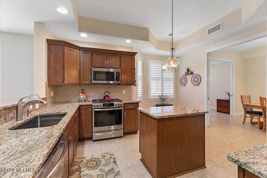 06-Kitchen