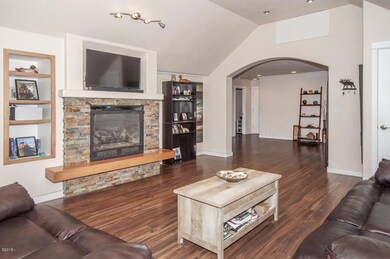 1025 SW 9th St, Lincoln City, OR 97367 - photo 5