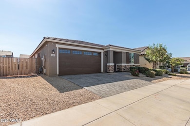 7609 W Odeum Ln, Phoenix, AZ 85043 - photo 2
