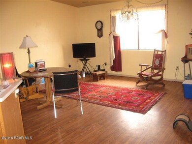 543 W Ahonen Rd, Paulden, AZ 86334 - photo 3