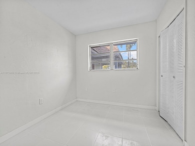 10305 SW 40th St, Miami, FL 33165 - photo 3