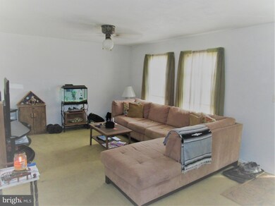 564 Jamestown Ct, Edgewood, MD 21040 - photo 5