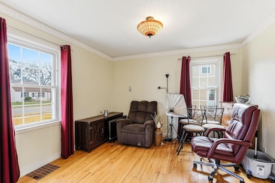 4421 Xenia Ave N, Minneapolis, MN 55422 - photo 5