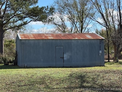 104 S Denver St, Allen, OK 74825 - photo 2