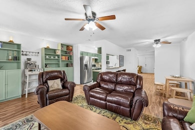 6434 Kentwick Dr unit 24, Houston, TX 77084 - photo 7