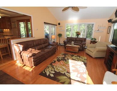 65 Washington St, Shrewsbury, MA 01545 - photo 2