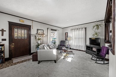 507 Broadway St, Brooklyn, IA 52211 - photo 4