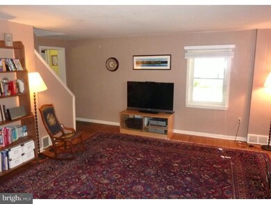 112 Ulmer Ave, Oreland, PA 19075 - photo 4