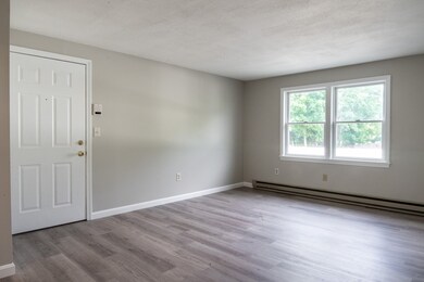 306 Aiken Ave unit 11, Lowell, MA 01850 - photo 4