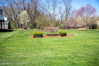 130 Tigue St, Dunmore, PA 18512 - photo 3