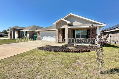 4659 Honor Guard Way, Crestview, FL 32539 - photo 2