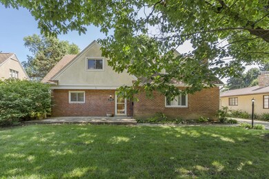 2725 Wellesley Rd 05