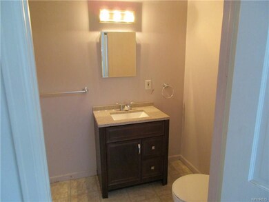 first floor bathroom 2