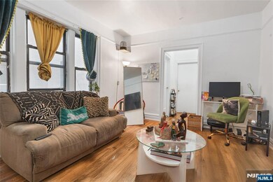 270 Harrison Ave unit 209, Jersey City, NJ 07304 - photo 4