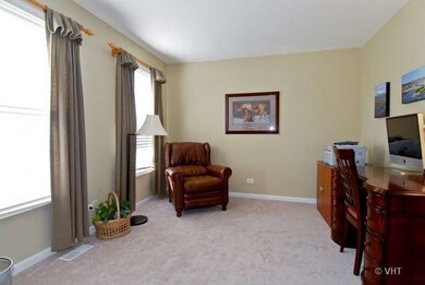unlisted-address, Naperville, IL 60564 - photo 7