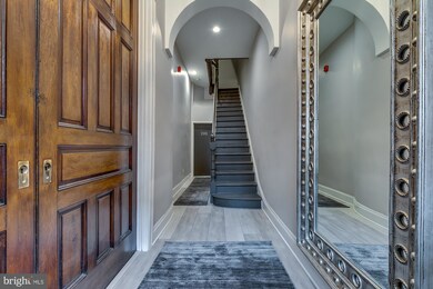 1222 N Calvert St unit 401, Baltimore, MD 21202 - photo 4