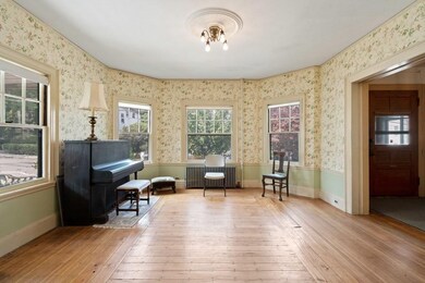 31 Dustin St, Brighton, MA 02135 - photo 4