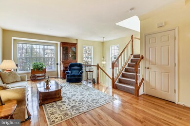 13151 Spring Mill Ln, Herndon, VA 20171 - photo 4