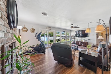 2912 Squire Ave, Redding, CA 96002 - photo 6