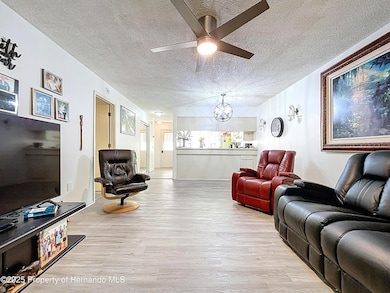 027-2139-sea-pines-ct_00022_original