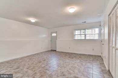 4146 Brown Bark Cir, Randallstown, MD 21133 - photo 6