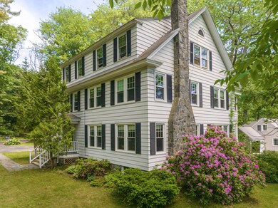 4 Concord Circle