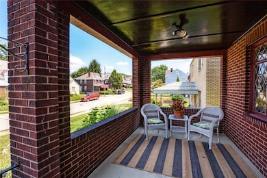 Perfect place to enjoy your morning coffee, quiet 