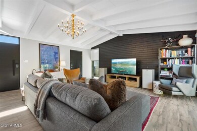 05-Living Room