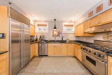 7 Cumston St, Boston, MA 02118 - photo 4