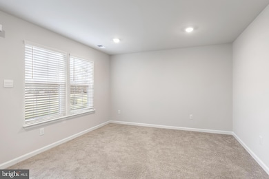 10 Sisters Farmstead Dr, Mount Laurel, NJ 08054 - photo 5