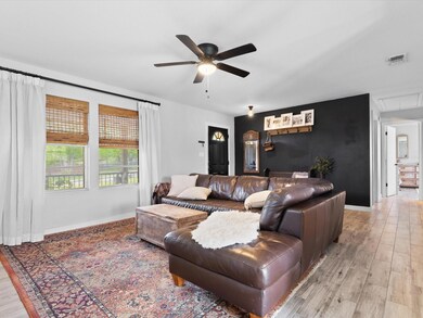 447 Parker St, Azle, TX 76020 - photo 4