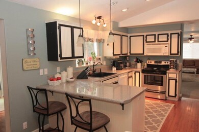 1347 Westview Dr, Grants Pass, OR 97527 - photo 6