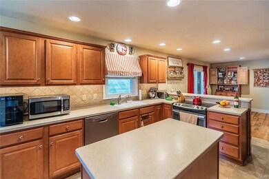 5002 Jasper Rd, Emmaus, PA 18049 - photo 5