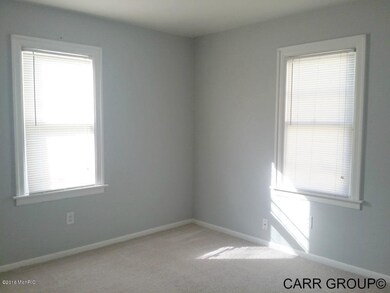 Rear bedroom