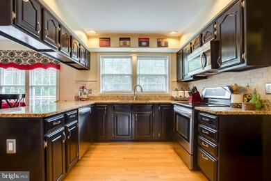 9019 Dennis Ct, Bristow, VA 20136 - photo 6