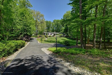 15 Westgate Ct, Colts Neck, NJ 07722 - photo 4