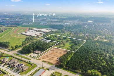 two access points off N Eldridge and Gregson