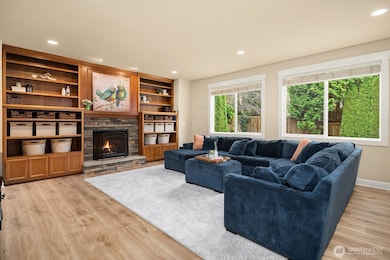 27528 SE 28th Ct, Sammamish, WA 98075 - photo 3