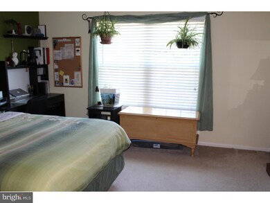 25 Kearney Dr, North Wales, PA 19454 - photo 7