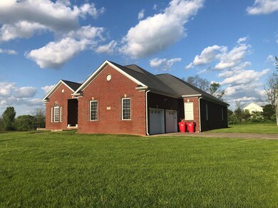 502 Colston Ln, Frankfort, KY 40601 - photo 3