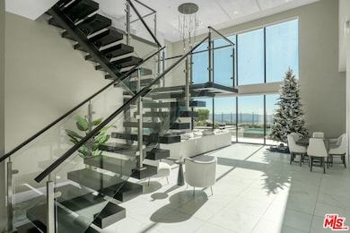 20306 Willoughby Ln, Los Angeles, CA 91326 - photo 5