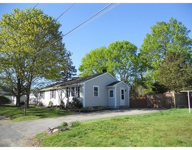 2 Pleasantview St, Taunton, MA 02780 - photo 4