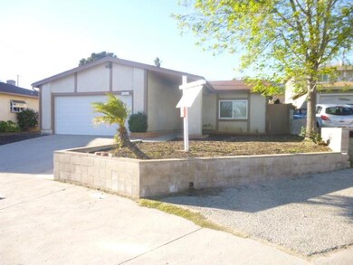 14811 Ararat St, Sylmar, CA 91342 - photo 2