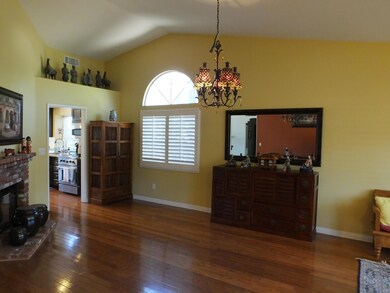 Hardwood Flooring & Plantation Shutters