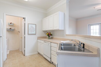 19-1503 Cambridge Lakes-MLS