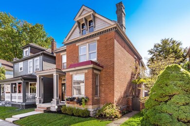004_ - 345 Kossuth St - 006-2