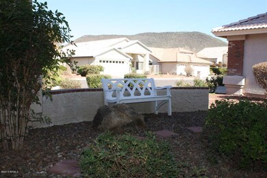 18 Jost - Abraham Ln Front Bench