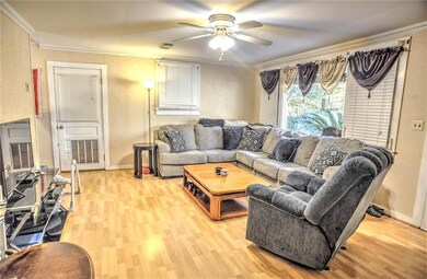 428 N Pierce St, Covington, LA 70433 - photo 4